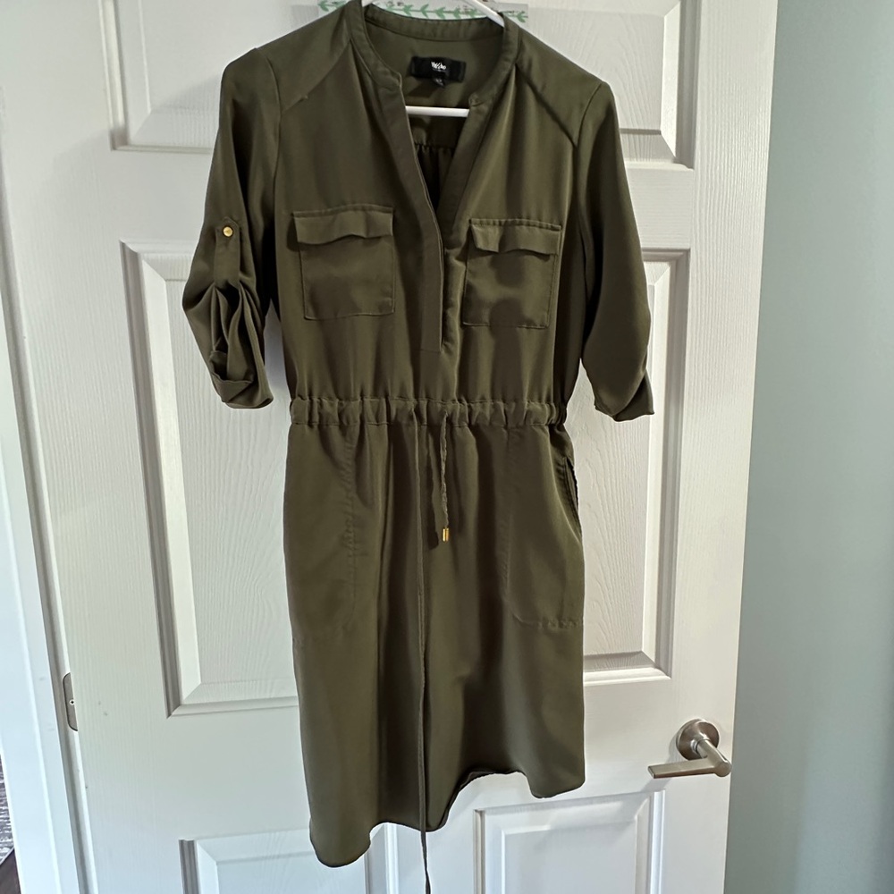 2/$20: Army Green Dress w Adjustable Sleeves
